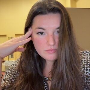 Meet your Posher, Maeve